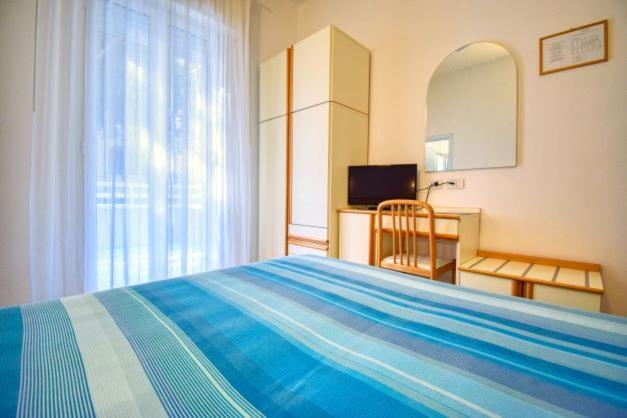 Hotel Vienna Gabicce Mare Esterno foto