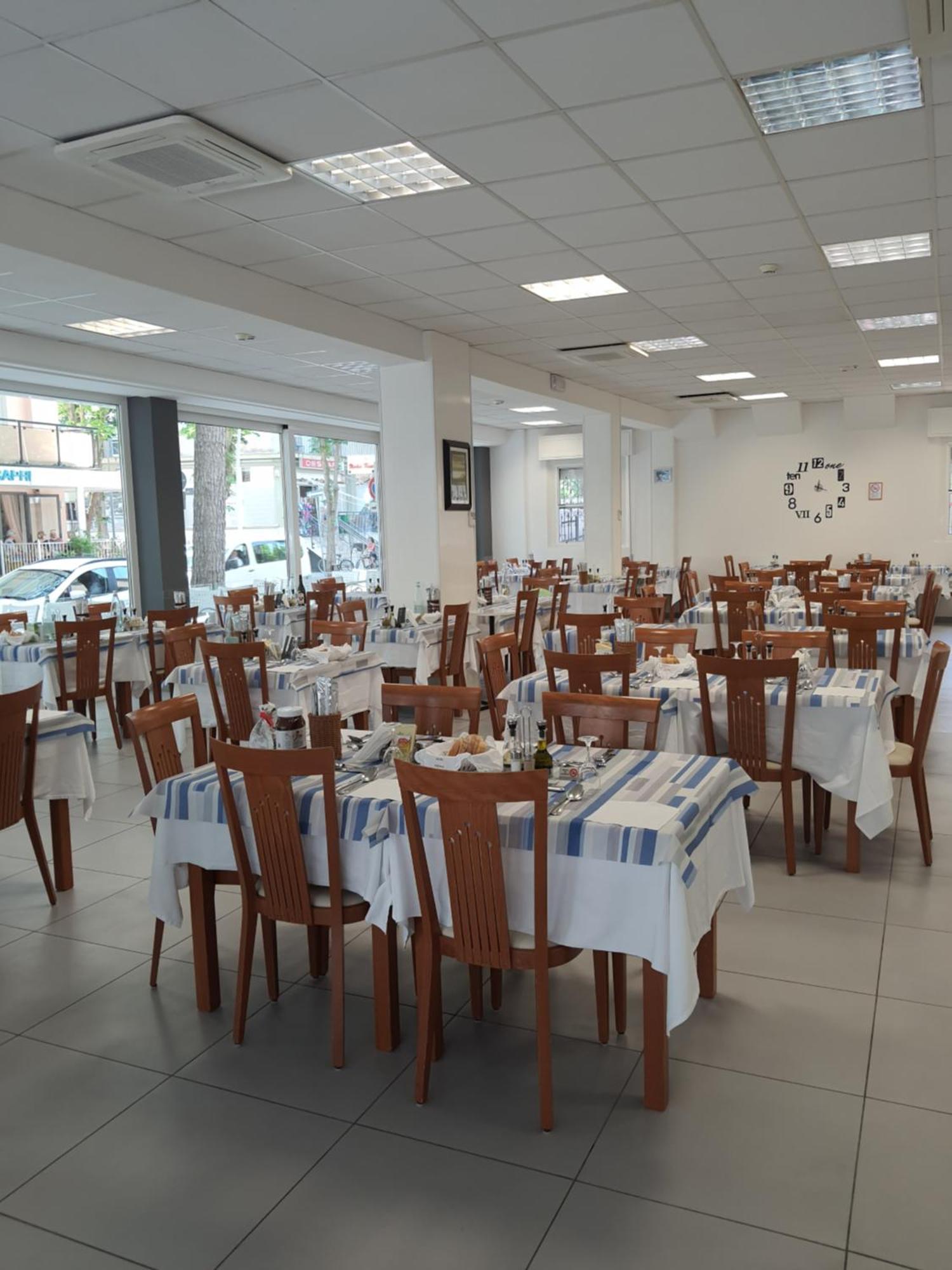 Hotel Vienna Gabicce Mare Esterno foto